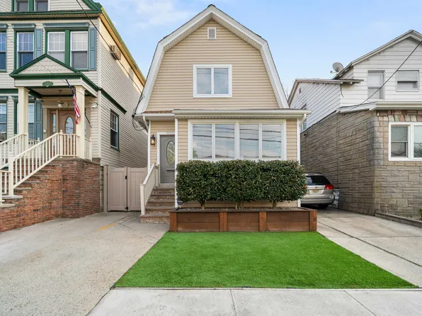 132 W 55th St, Bayonne, NJ 07002