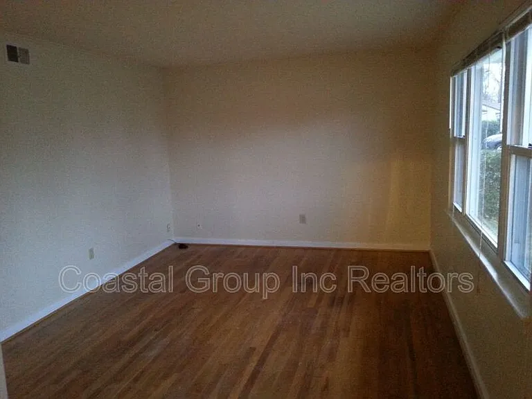1632 Janke Rd — Photo 3
