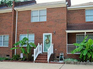 710 Basnight Ct, Chesapeake, VA 23322