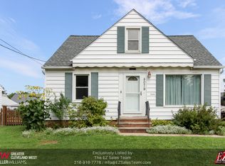 5079 W 7th St, Brooklyn Heights, OH 44131