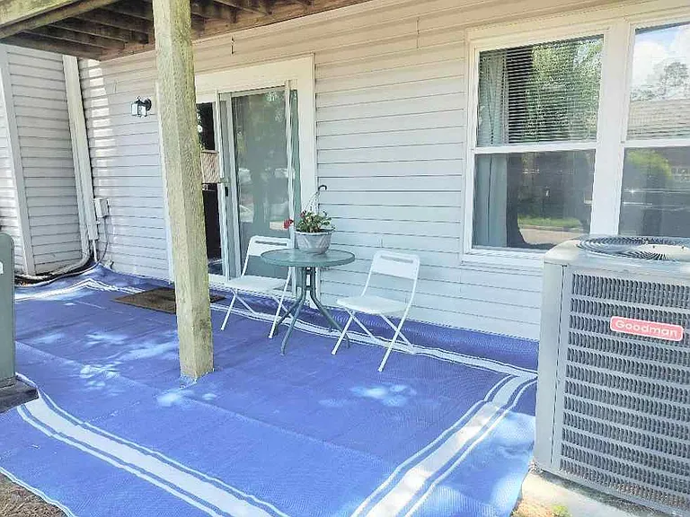 500 Barberton Dr — Photo 29