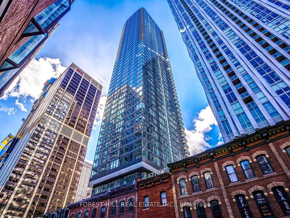 8 Cumberland St #4002