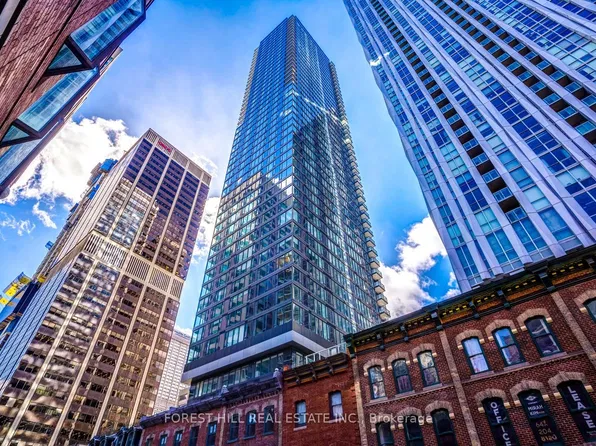 8 Cumberland St, Toronto, ON