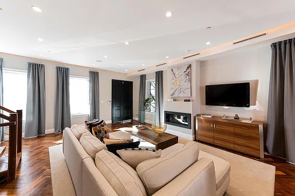 Sold by Compass | media 9