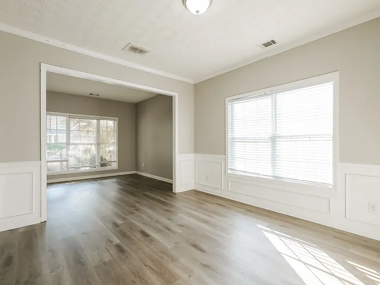 6739 Island Pointe Dr — Photo 7