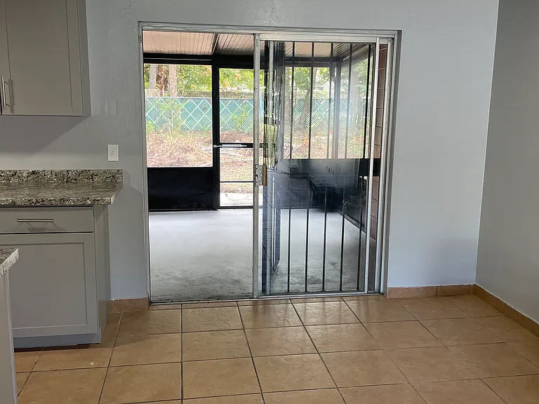 7210 Pinion Dr — Photo 5