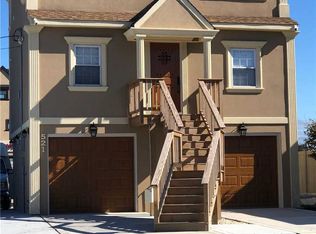 521 S Ocean Ave, Freeport, NY 11520