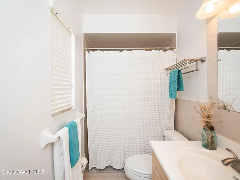 300 Nora Ave — Photo 15