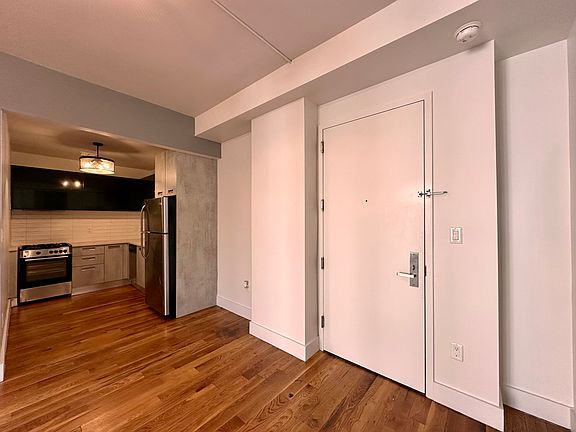 4th image of 22 Ford St #409
