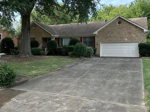 1852 Eden Way, Virginia Beach, VA 23454