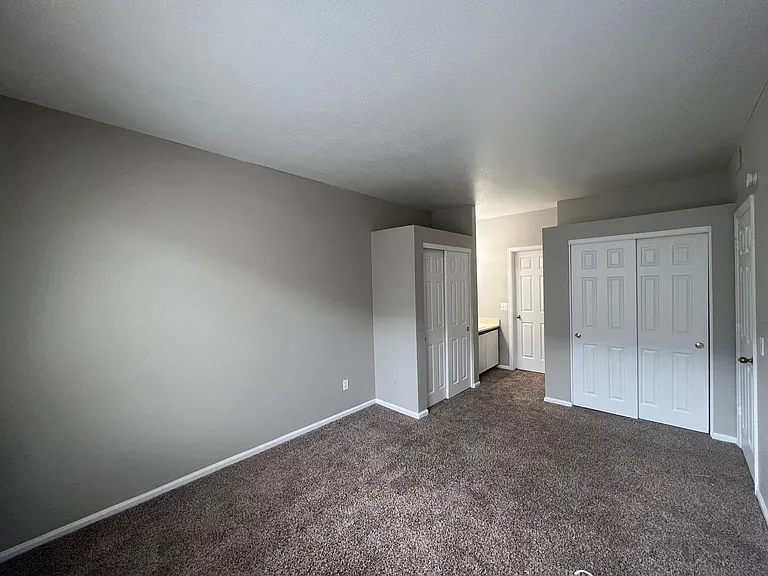 1069 S Walden Way #127 — Photo 11