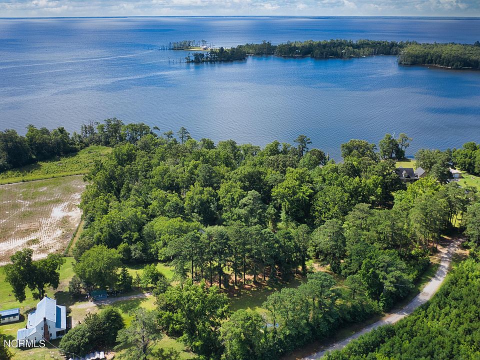 1st image of 3 Peninsula Shores Way