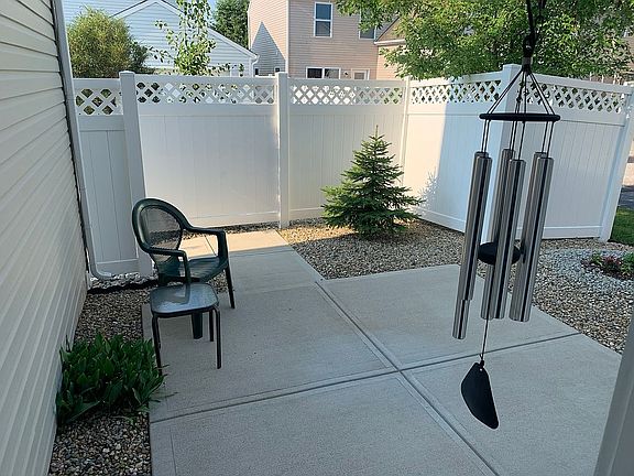 3rd image of 3505 Bodelva Ln