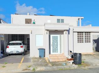 Urb Alturas De Villa Fontana Calle #2-C-15, Carolina, PR 00982