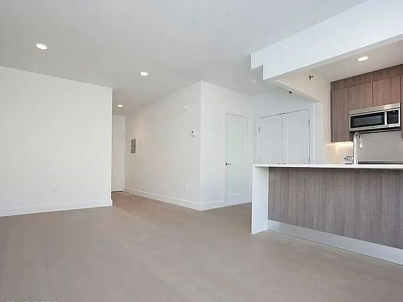 2nd image of 311 W 50th St APT 2S
