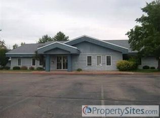 210 S Main St, Three Rivers, MI 49093