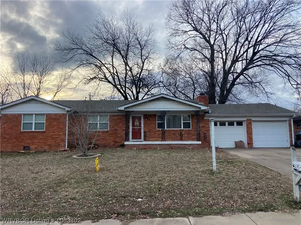 8118 Cypress Ave, Fort Smith, AR 72908
