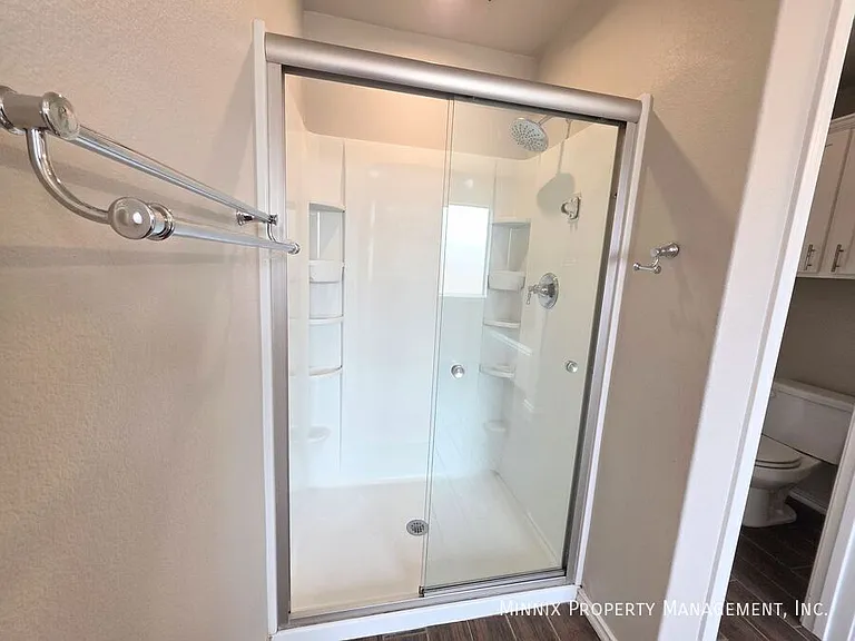 6801 Ranch Ave — Photo 8