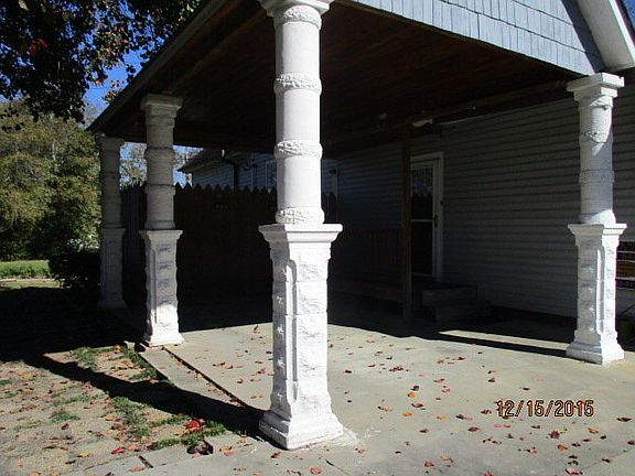 4th image of 126 W Broad St