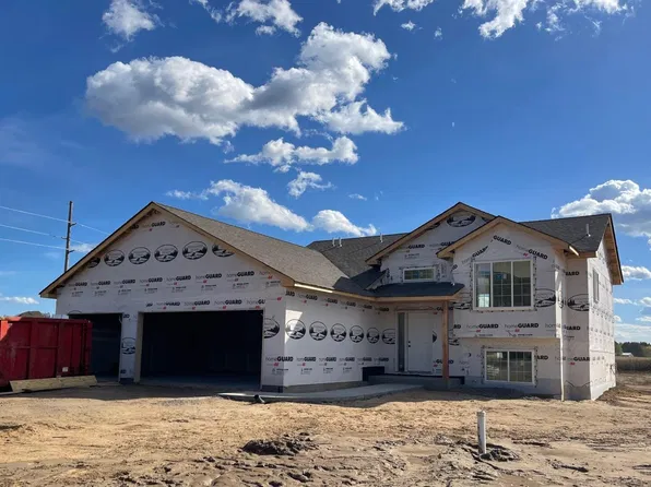 2446 341st Ave NW, Cambridge, MN 55008