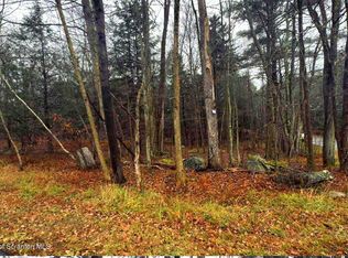 S Lehigh River Dr, Gouldsboro, PA 18424