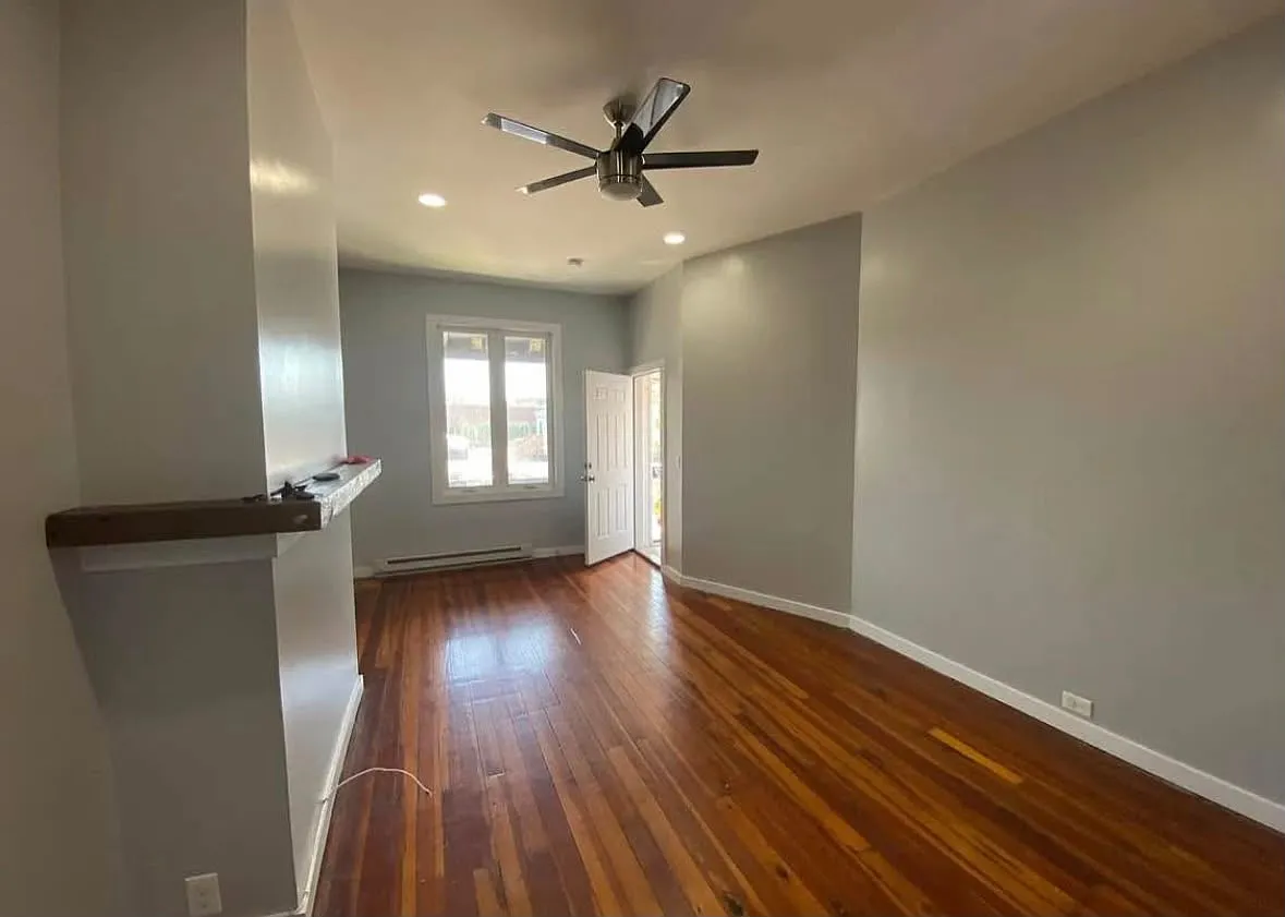 4251 Leidy Ave — Photo 2