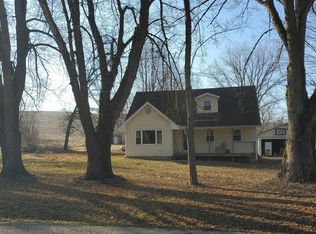 14416 Three Mile Rd, Savanna, IL 61074