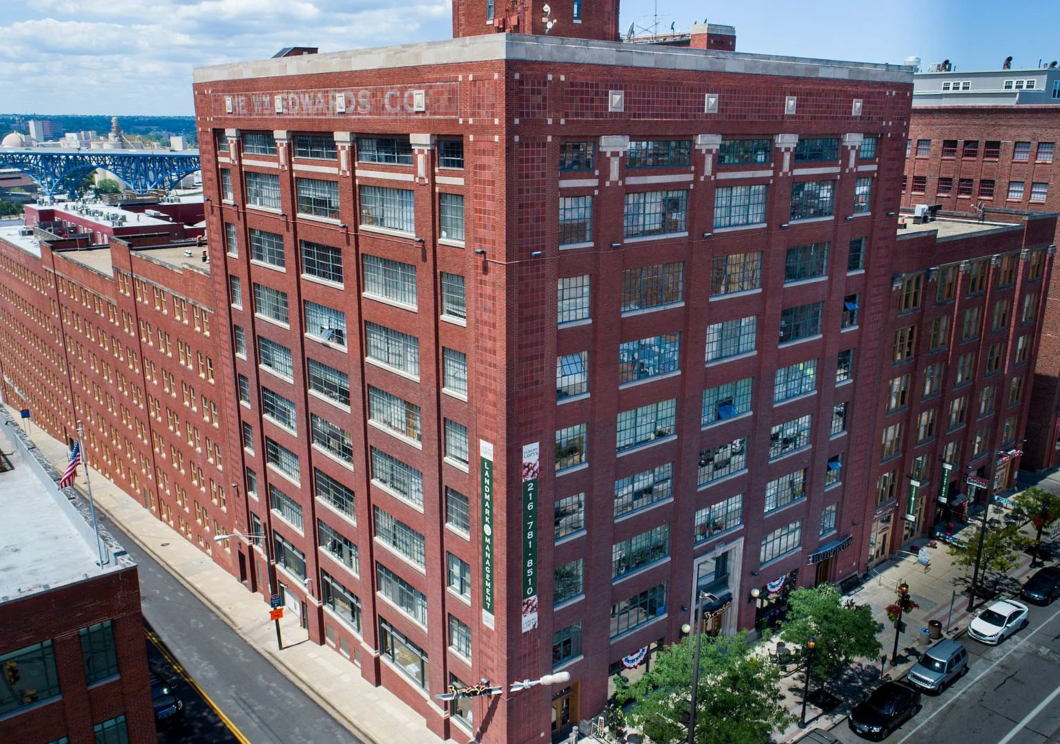 Bridgeview Apartments — Photo 1