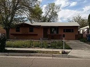 1716 Prospect Ave NW, Albuquerque, NM 87104
