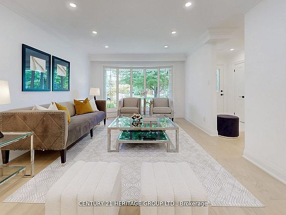 3rd image of 10 Cherry Blossom Ln