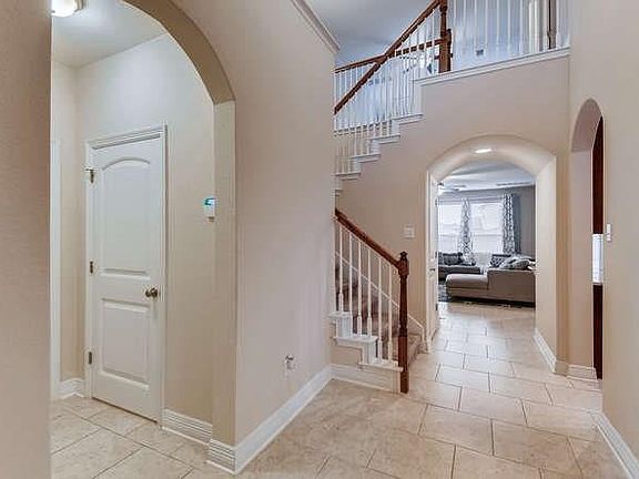 2nd image of 3721 Lunet Ring Way