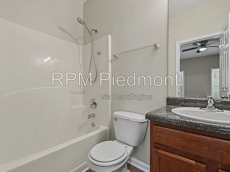 739 Prince Pl NW — Photo 20