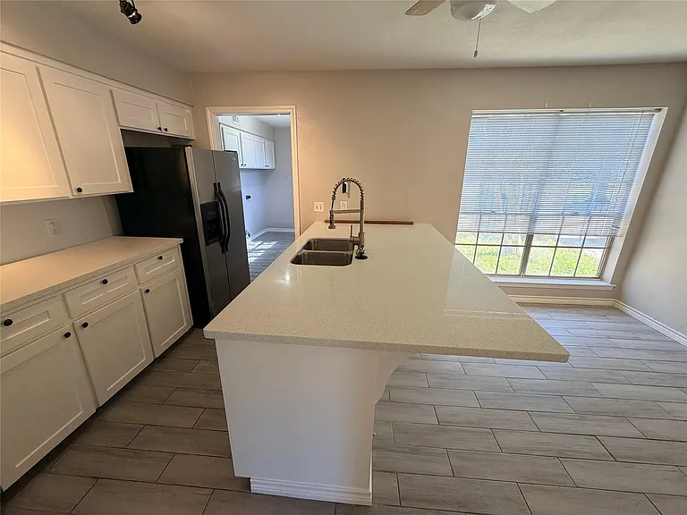 1607 Chestnut Ridge Rd — Photo 10