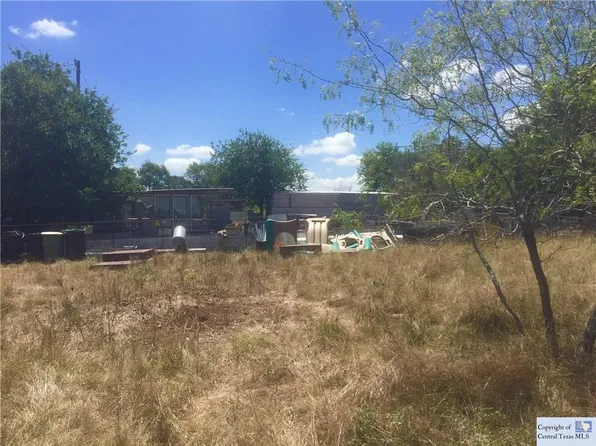 1100 High Rd, San Marcos, TX 78666