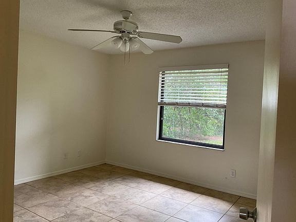 5th image of 1098 Worthington Dr