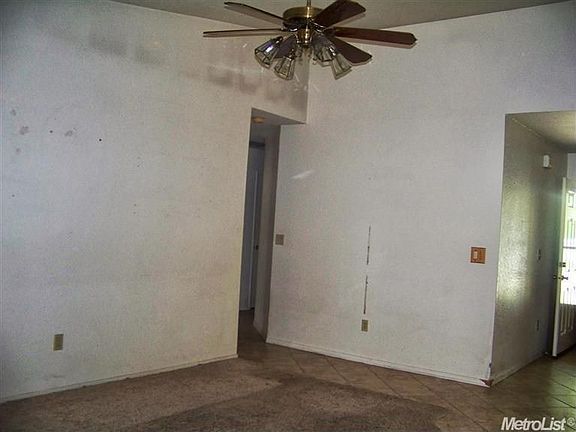 5th image of 7990 Orabelle Ct