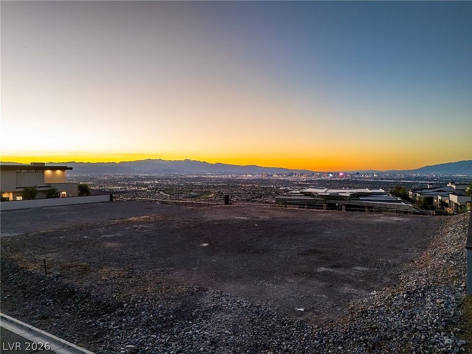 1st image of 7 Sunset Strip