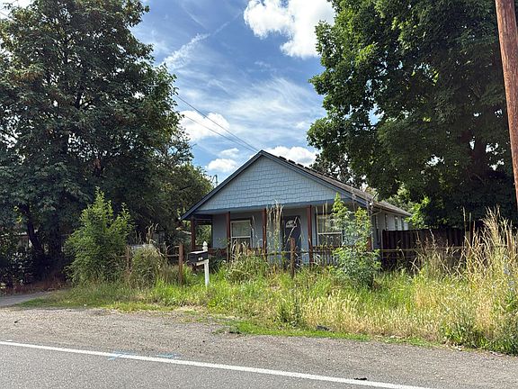 2nd image of 10462 SE Harold St