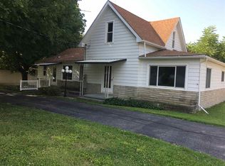 4 S Oak St, Freelandville, IN 47535
