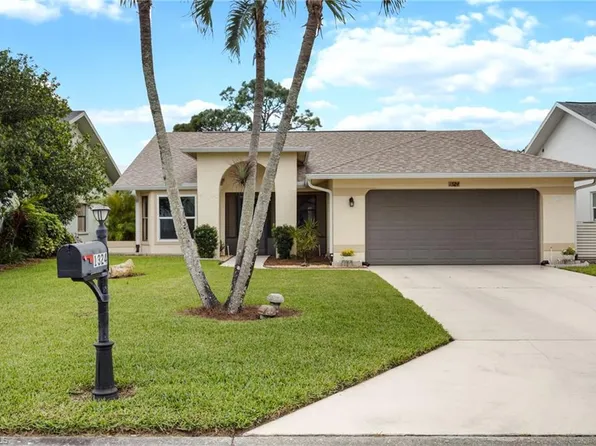 1324 Monarch CIR, NAPLES, FL 34116