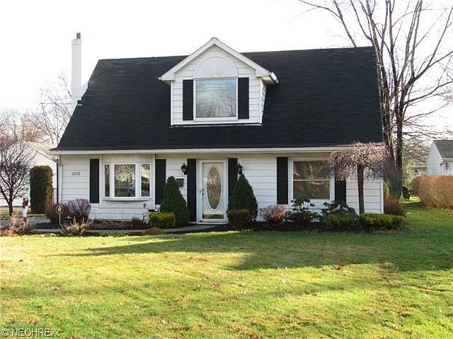 1st image of 2031 Canterbury Rd