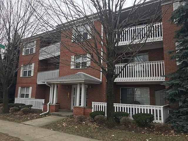 1st image of 4710 N Elston Ave APT 201E