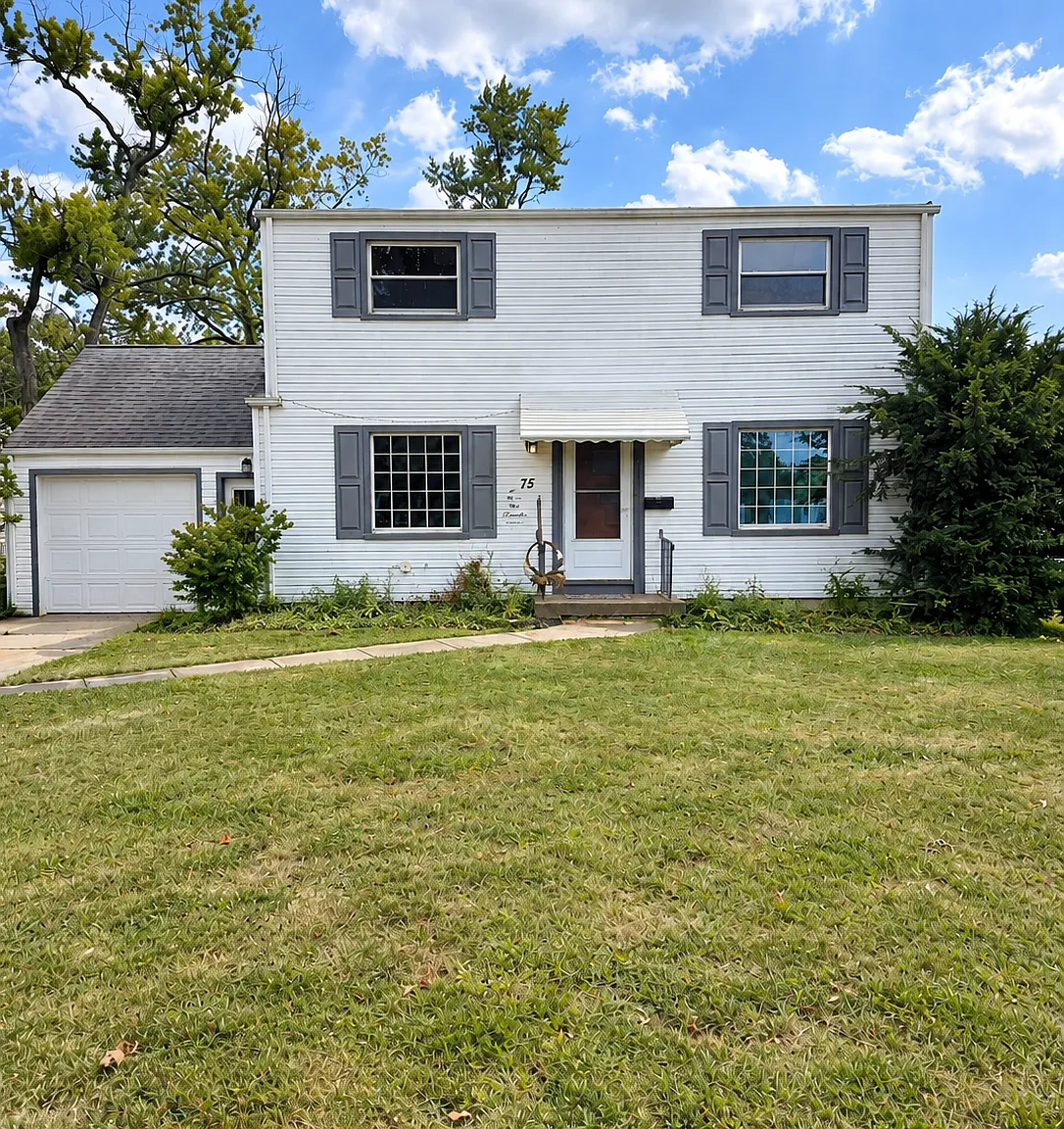 4 bed, 2.5 bath, 1437 sqft, $1,600 — Photo 1
