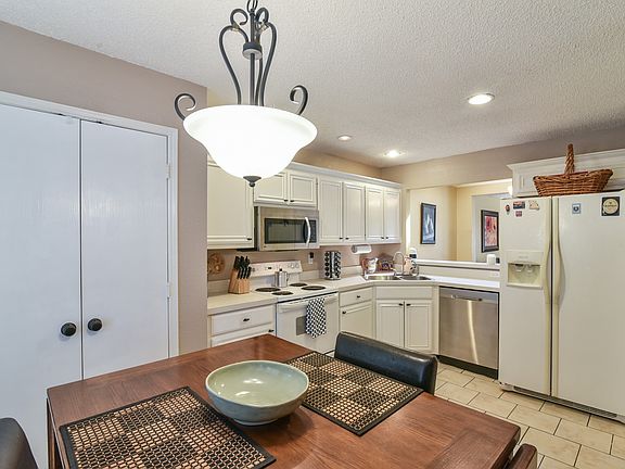 4th image of 5807 Fawn Meadow Trl