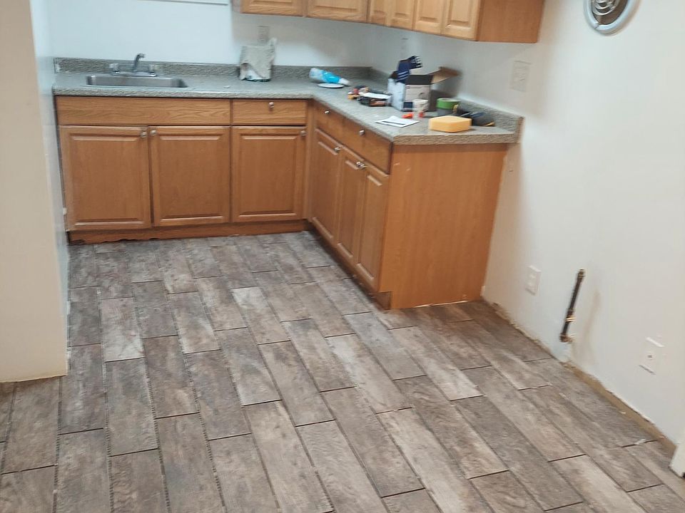 2nd image of 829 David Ct