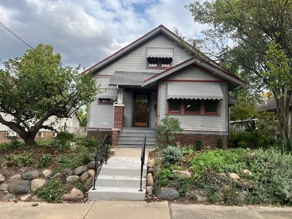 429 Dawson Ave, Rockford, IL 61107