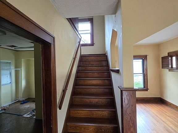 3rd image of 538 Courtland Ave