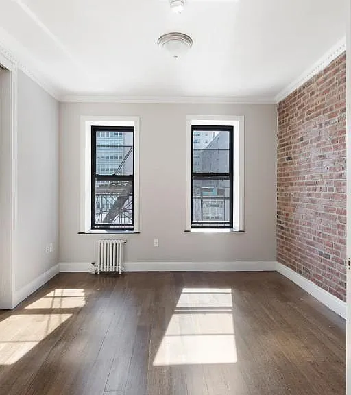 326 E 100th St #RP5D — Photo 9