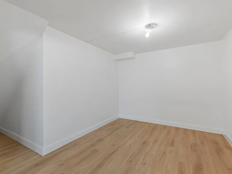 2895 E Cherry Blossom Ln — Photo 1