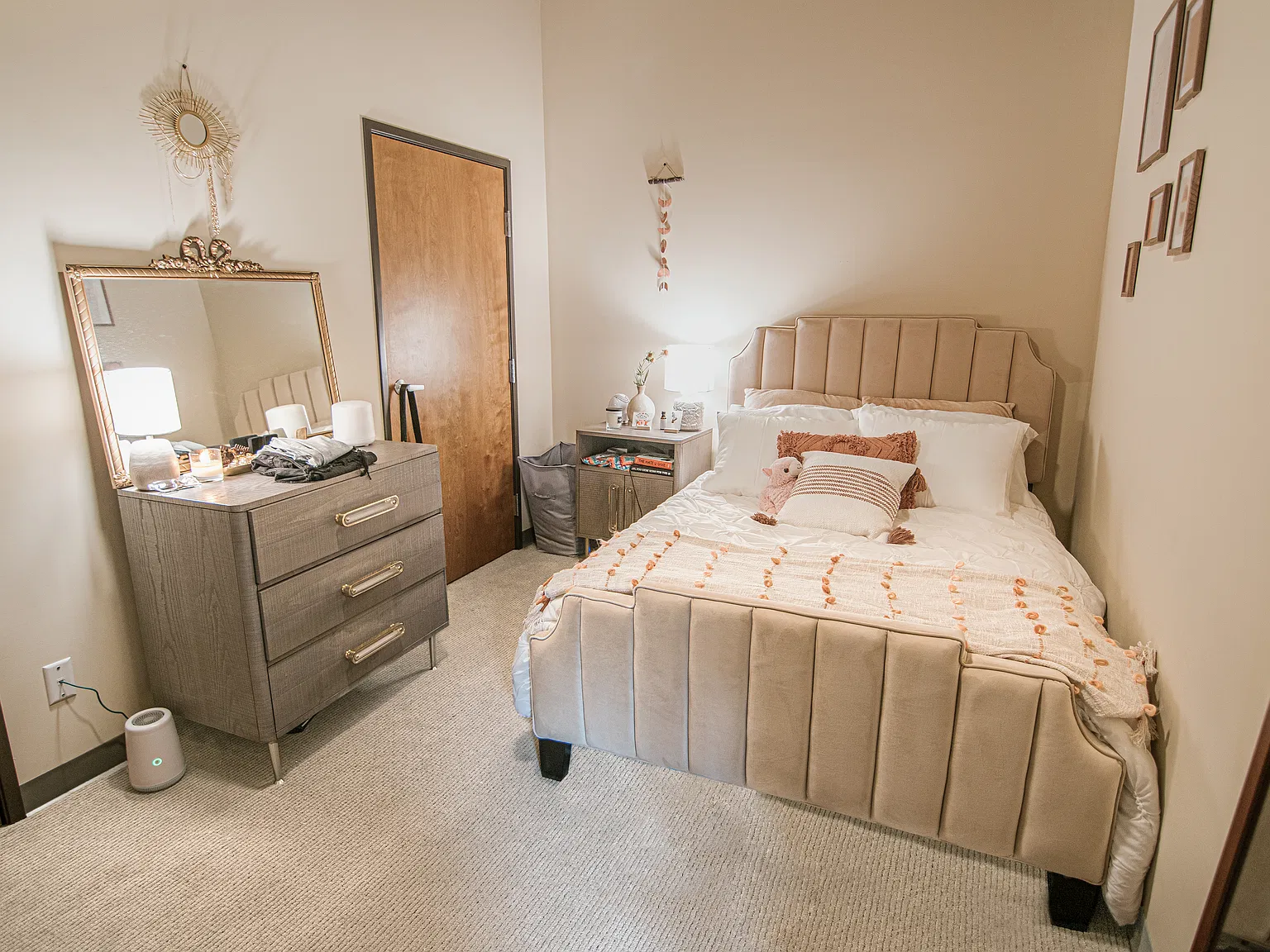 1 bed, 494 sqft, $1,300 — Photo 2